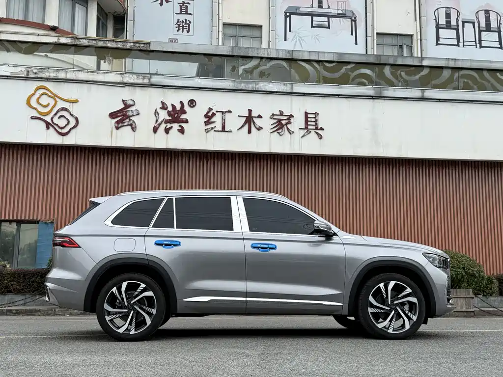 Geely Xingyue L — миниатюра 18