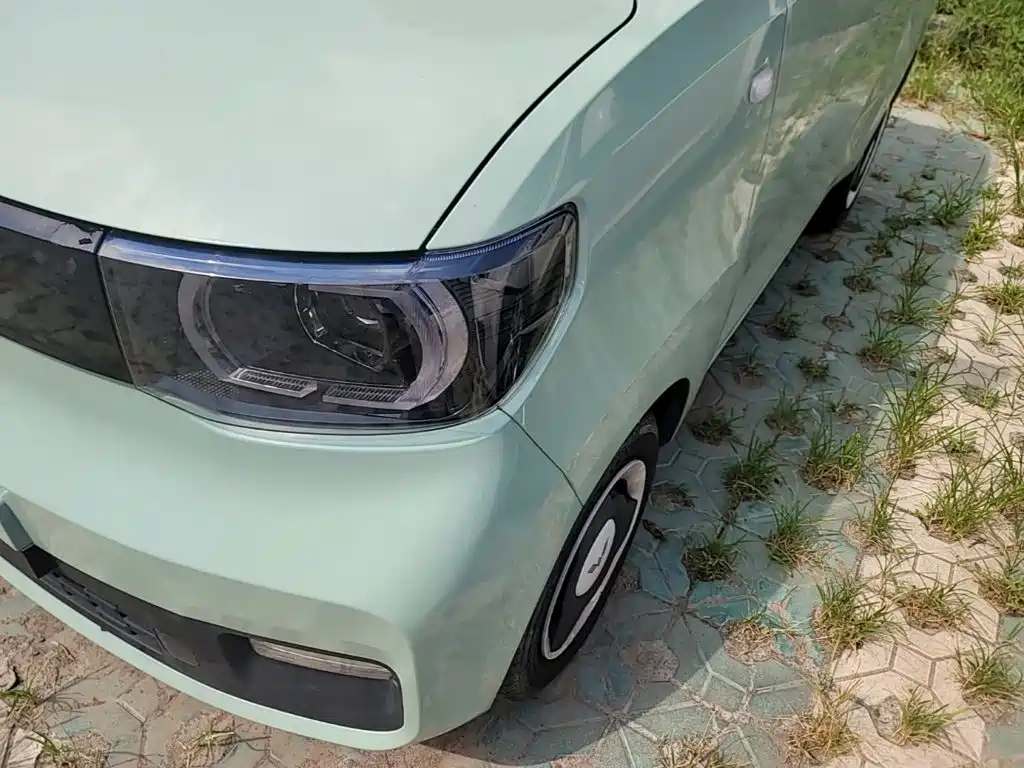 Wuling MINIEV — миниатюра 24
