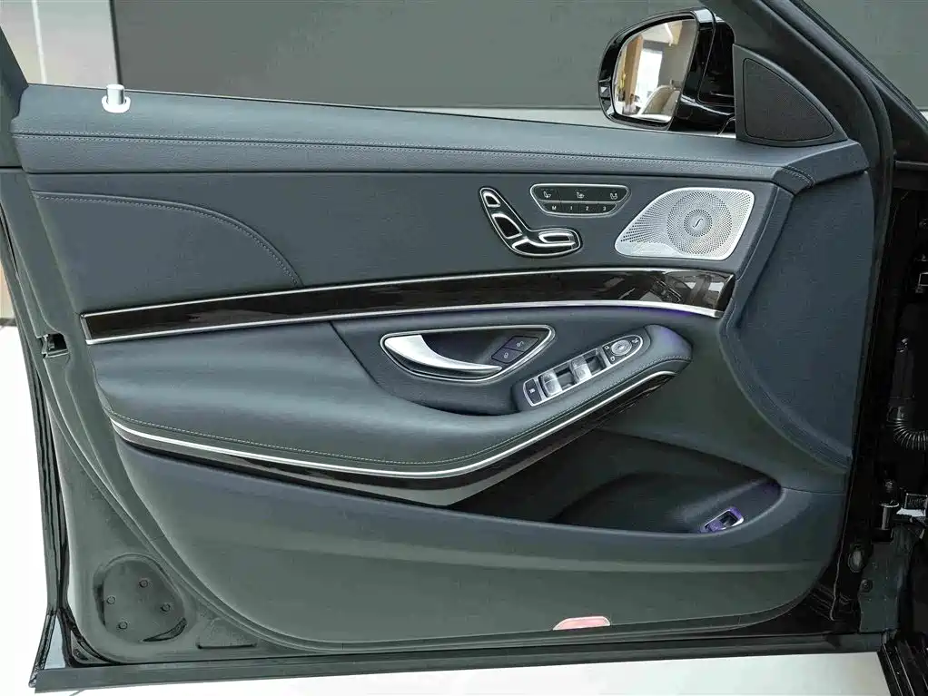 Mercedes-Benz S-Class — миниатюра 16