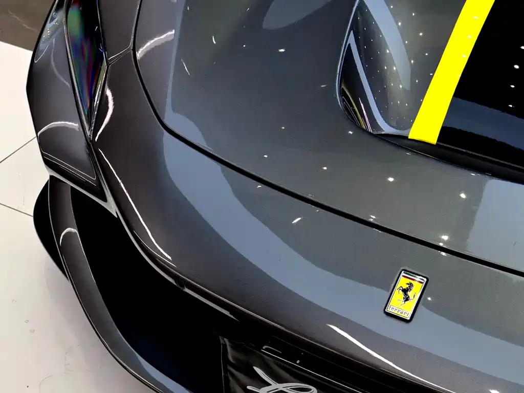 Ferrari F8 2019 Tributo 3.9T V8