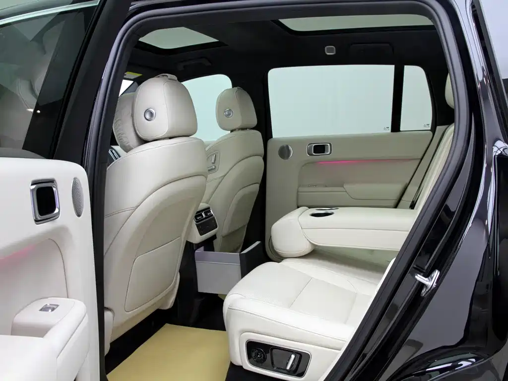 Li Auto Li L7 — миниатюра 10