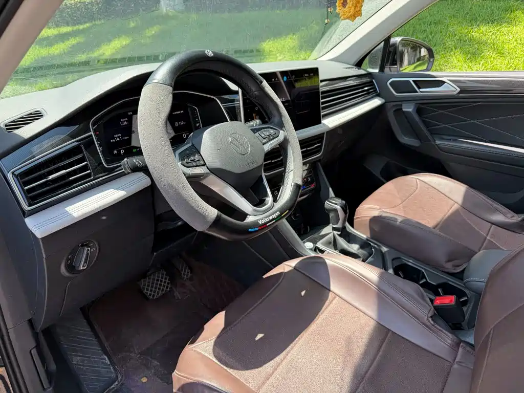 Volkswagen Tiguan L — миниатюра 7