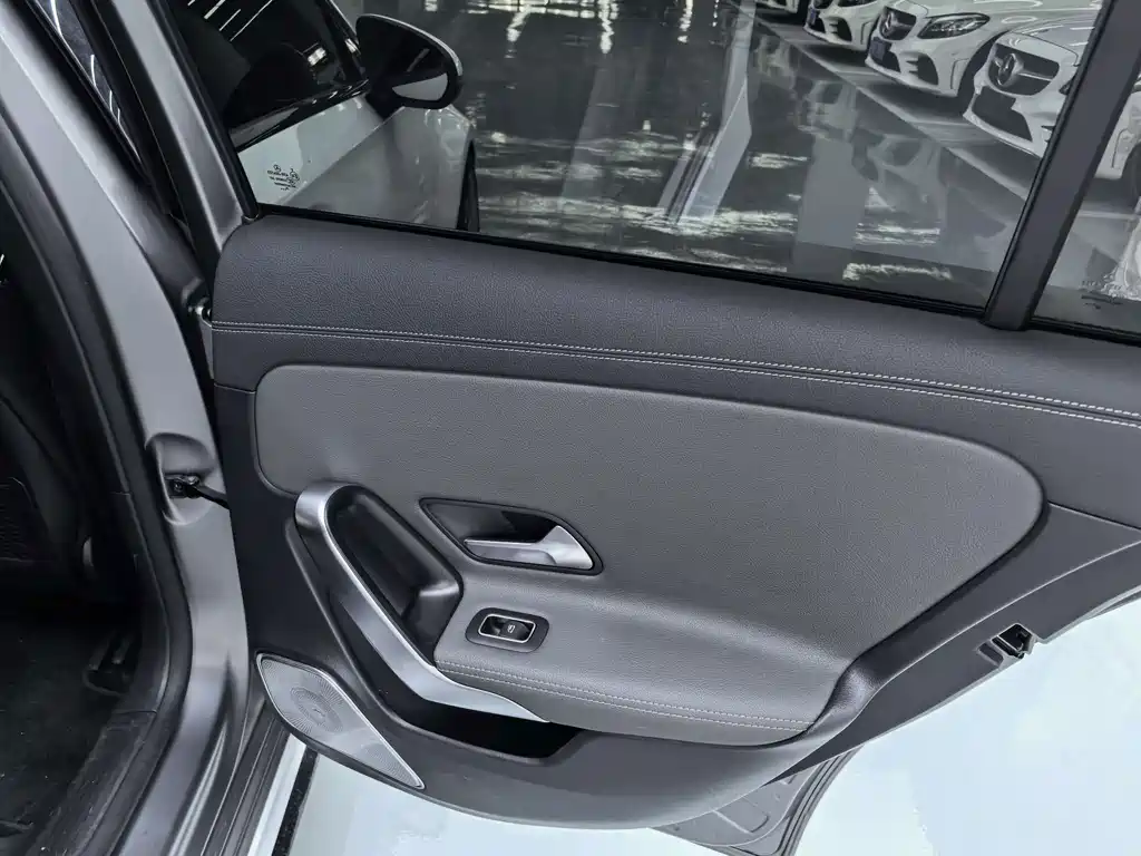 Mercedes-Benz A-Class AMG (Import) — миниатюра 10