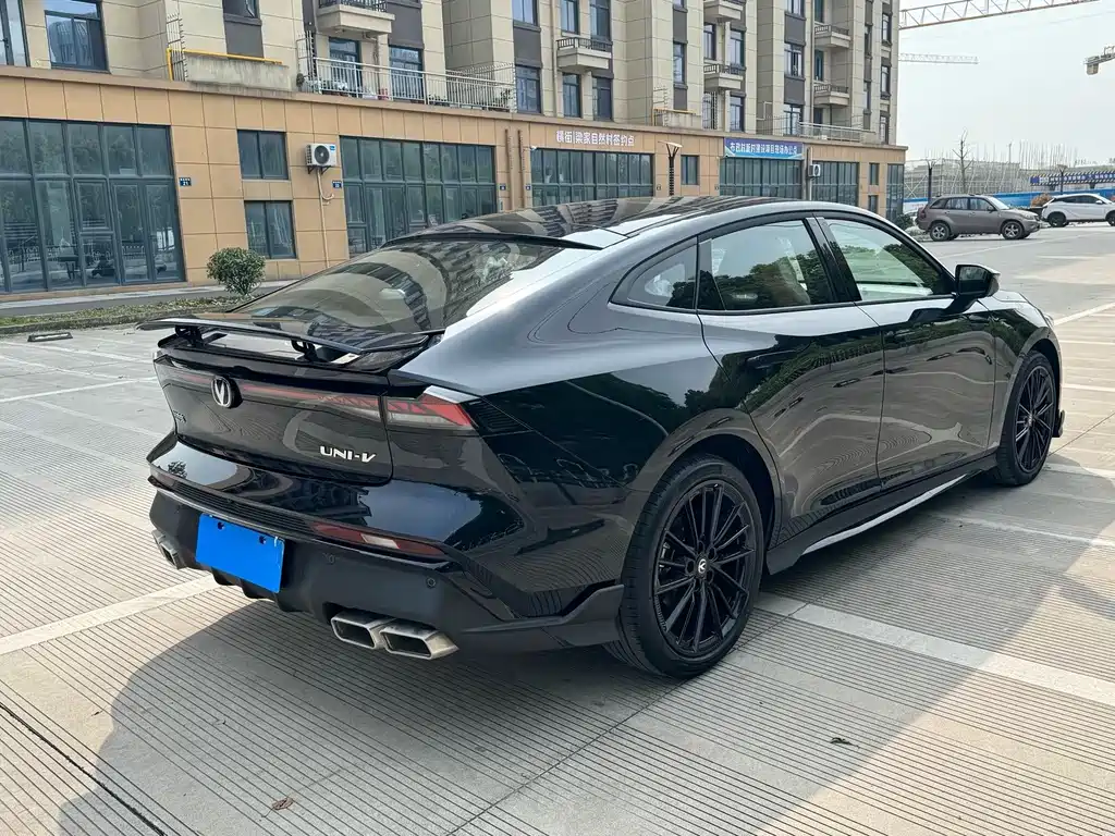 Changan UNI-V — миниатюра 9