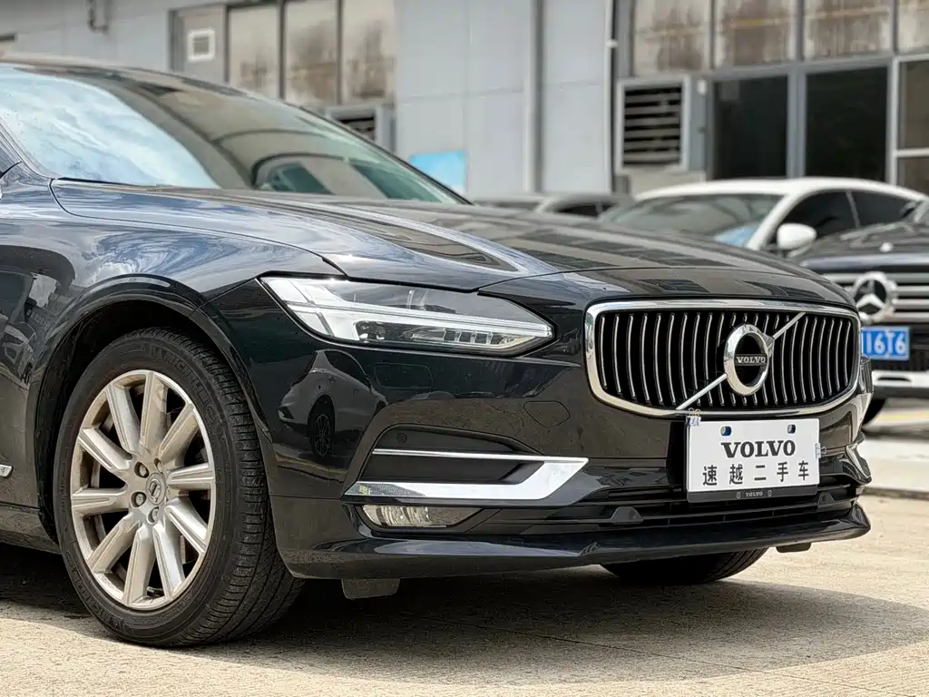 Volvo S90 2020 T5 Luxury