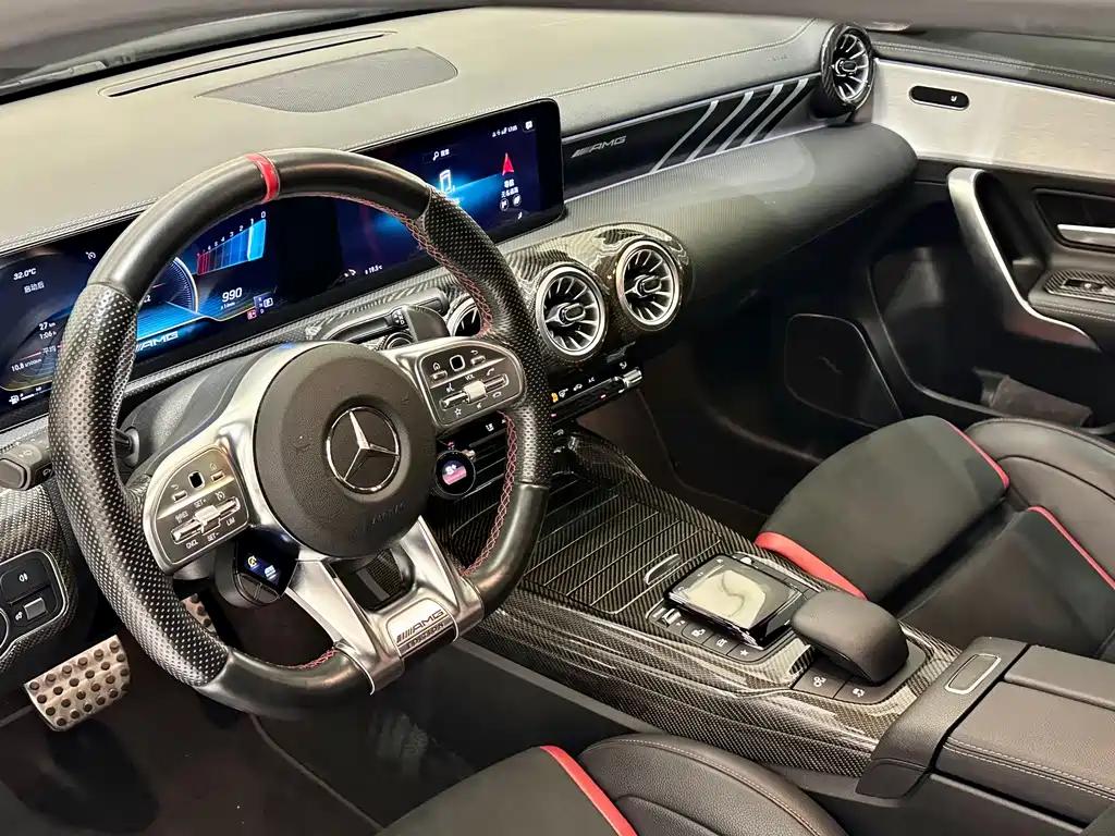 Mercedes-Benz A-Class AMG — миниатюра 9