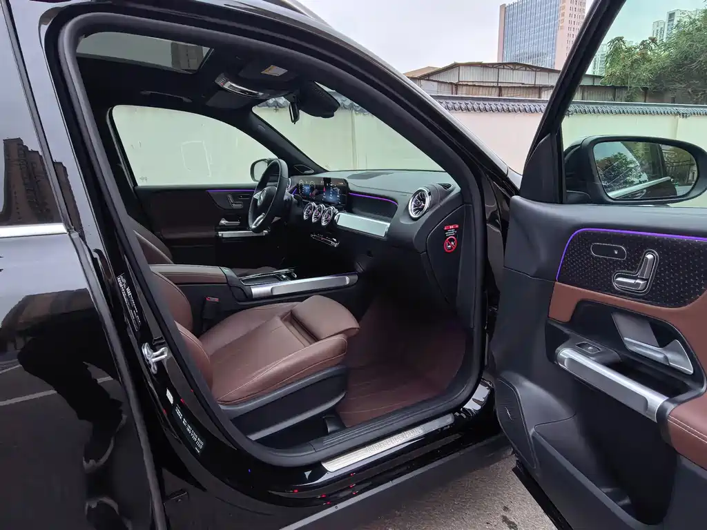 Mercedes-Benz GLB — миниатюра 5