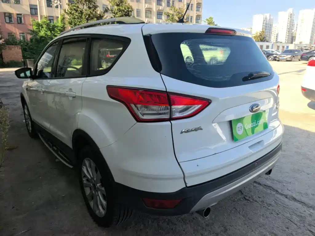Ford Kuga — миниатюра 5