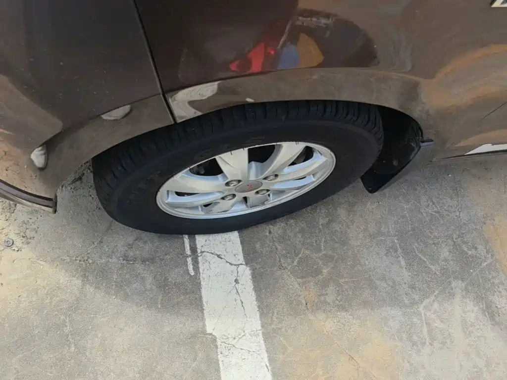 Wuling Hongguang — миниатюра 23