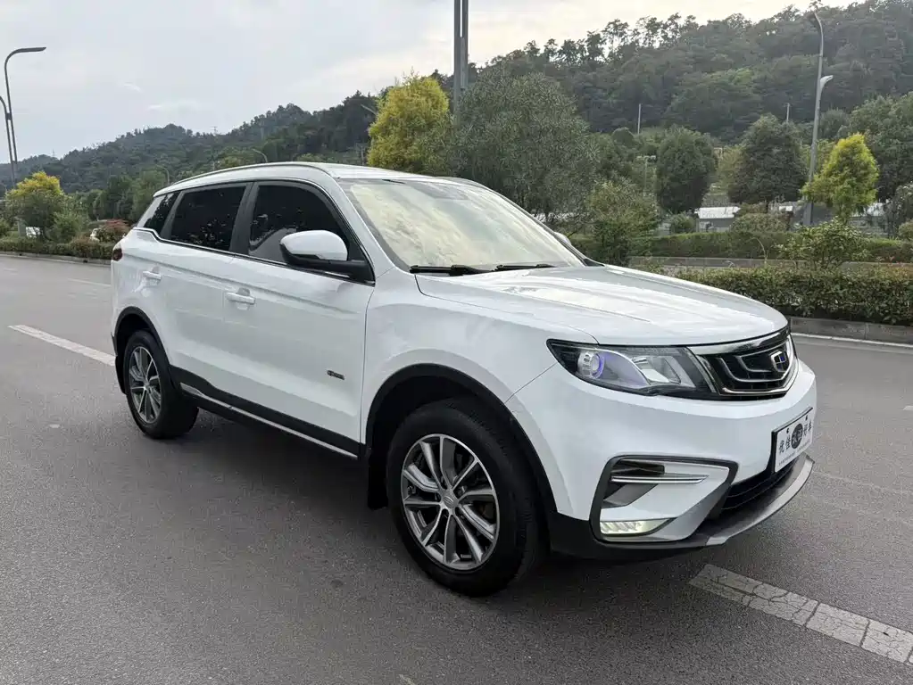 Geely Boyue — миниатюра 3