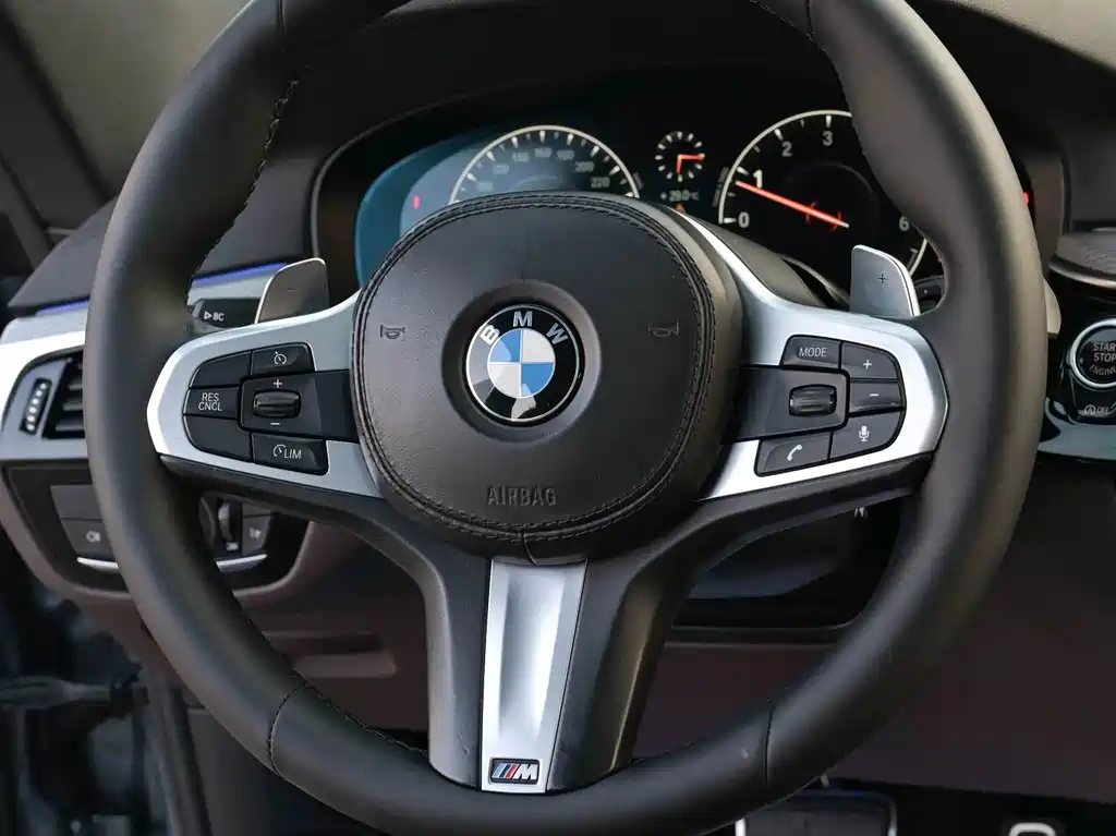 BMW 6 Series GT — миниатюра 8