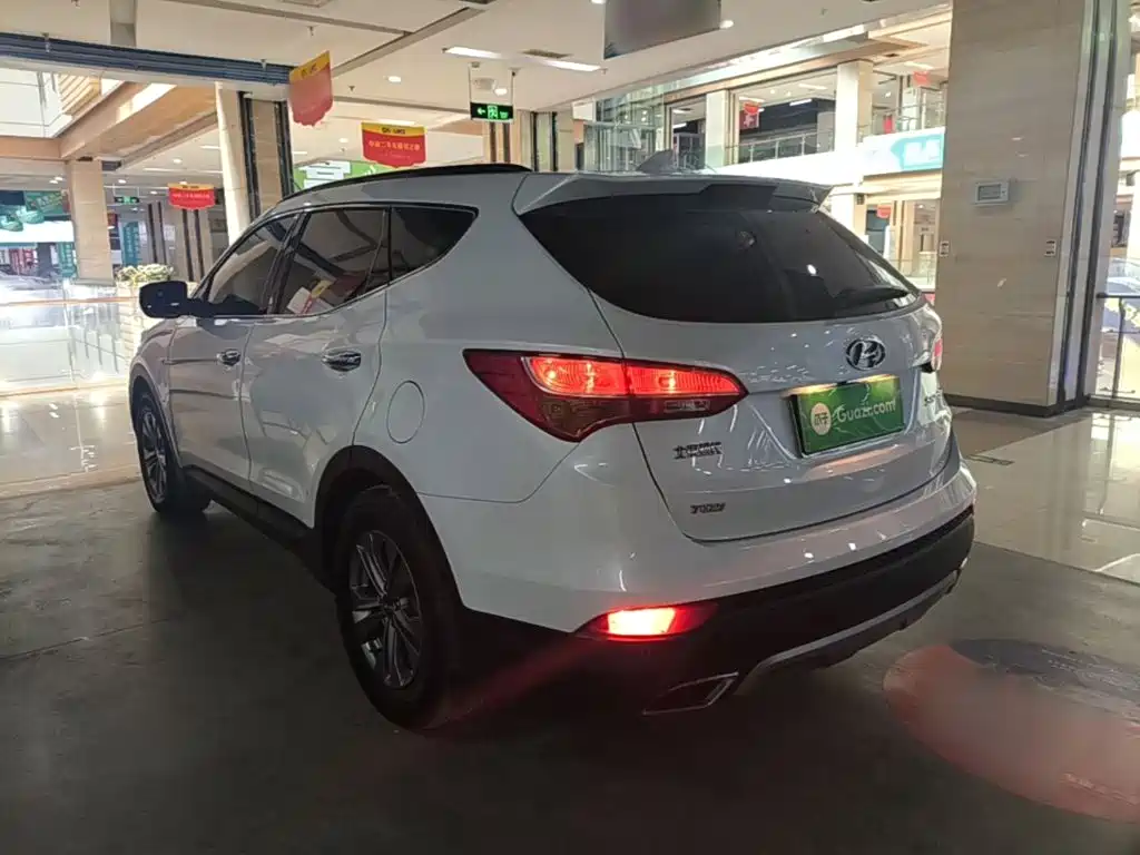 Hyundai Santa Fe — миниатюра 5