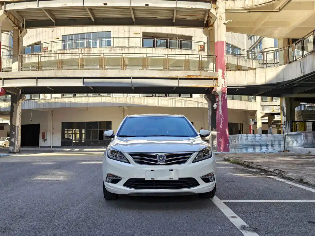Changan Eado — миниатюра 2