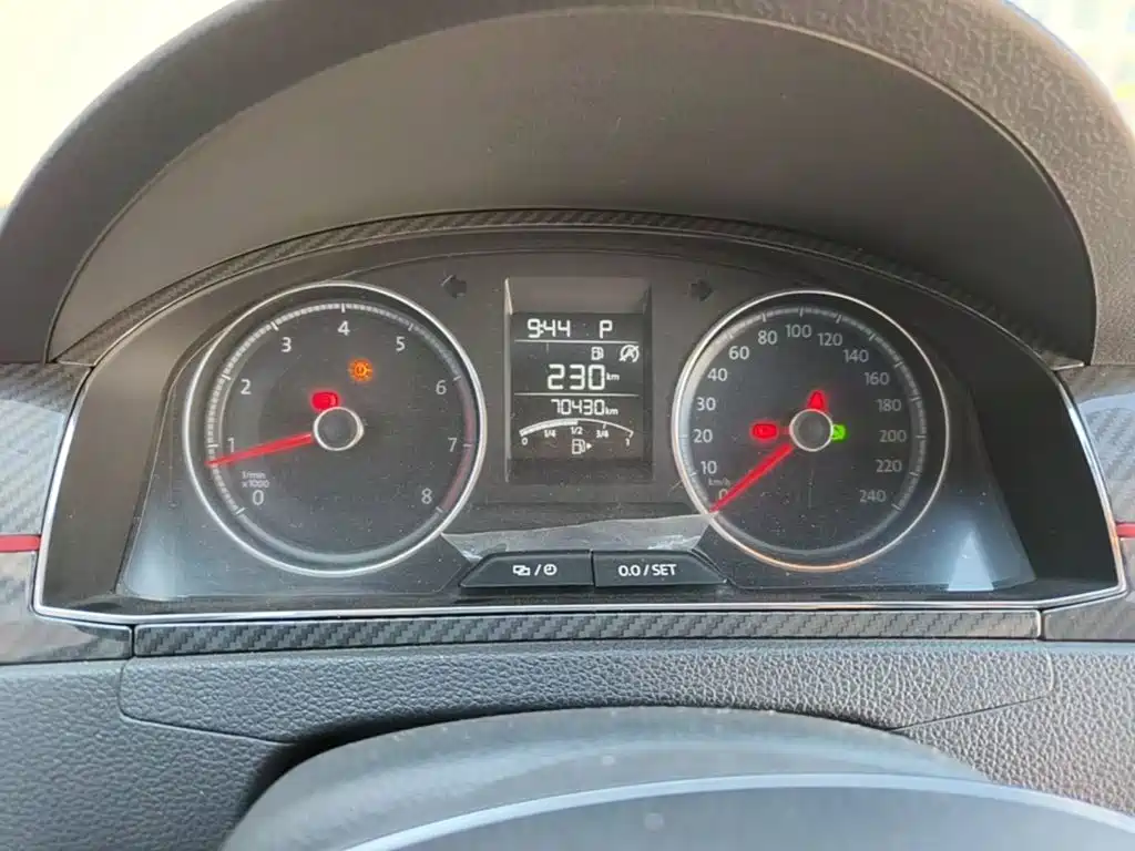 Volkswagen Santana — миниатюра 12