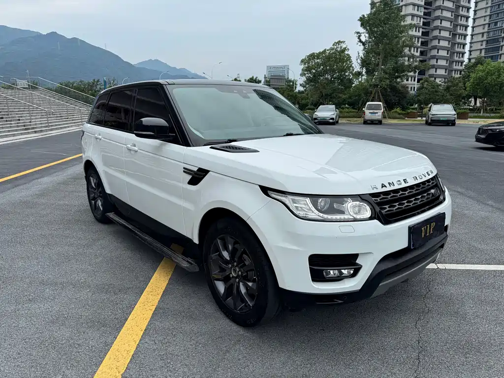 Land Rover Range Rover Sport 2017 3.0 SC V6 SE
