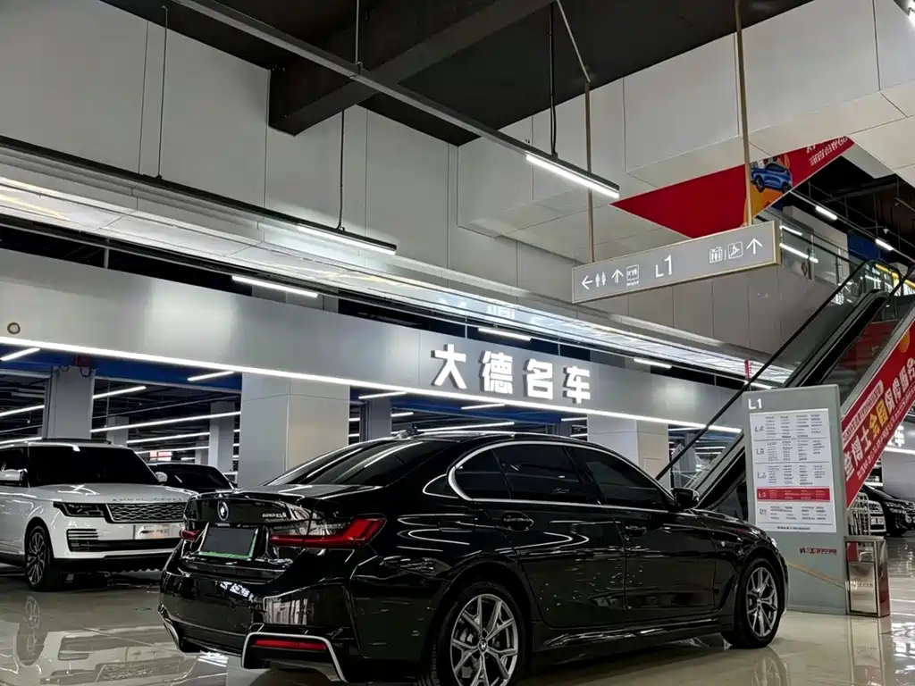 BMW i3 — миниатюра 9