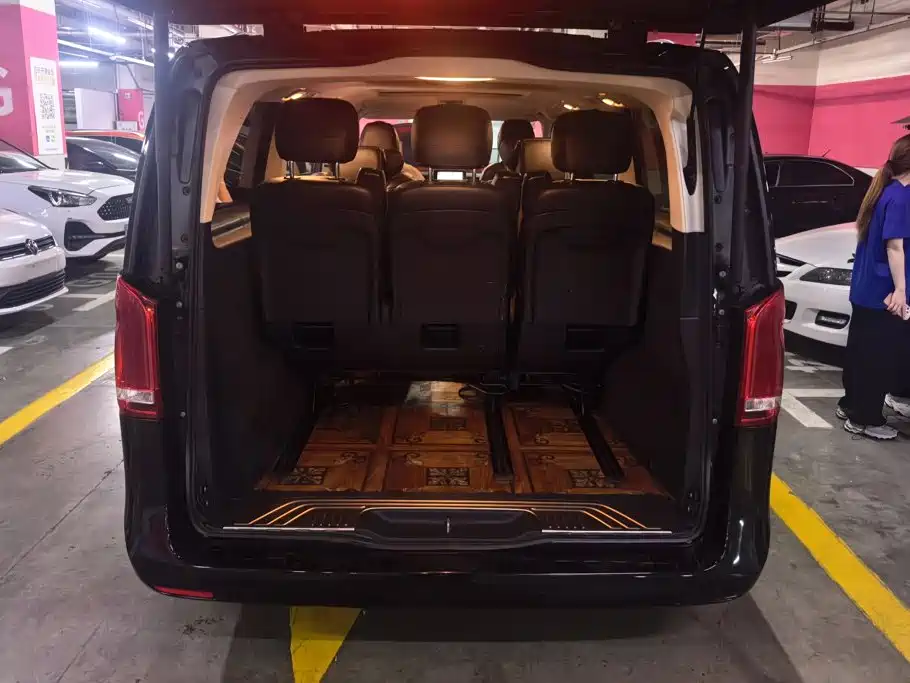 Mercedes-Benz V-Class — миниатюра 4