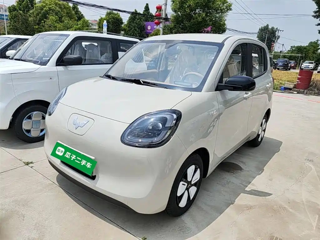 宏光MINIEV 2025款 第四代 四门版 进阶款