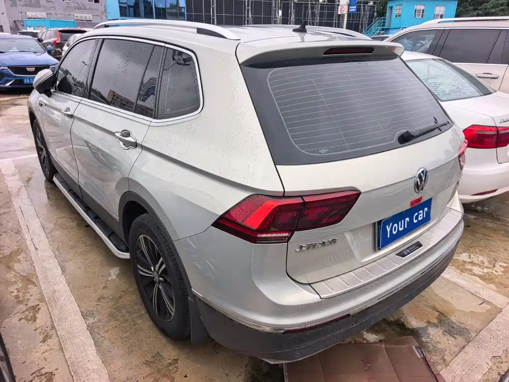 Volkswagen Tiguan L — миниатюра 6