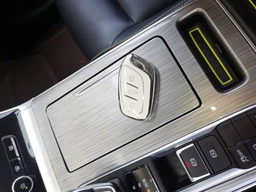 Roewe RX5 — миниатюра 11