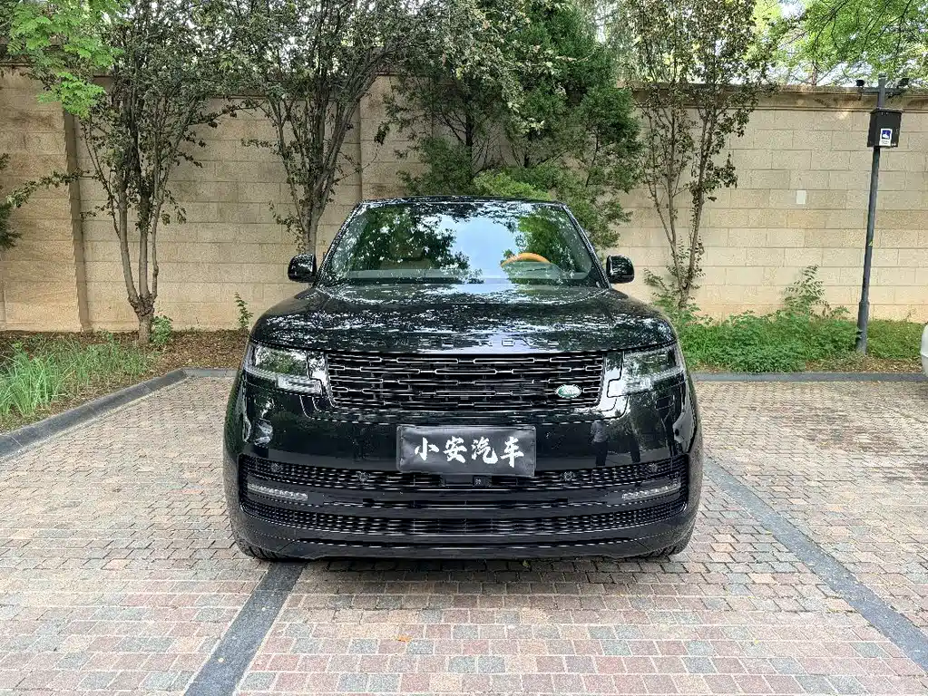 Land Rover Range Rover 2025 3.0 L6 400PS Long Wheelbase