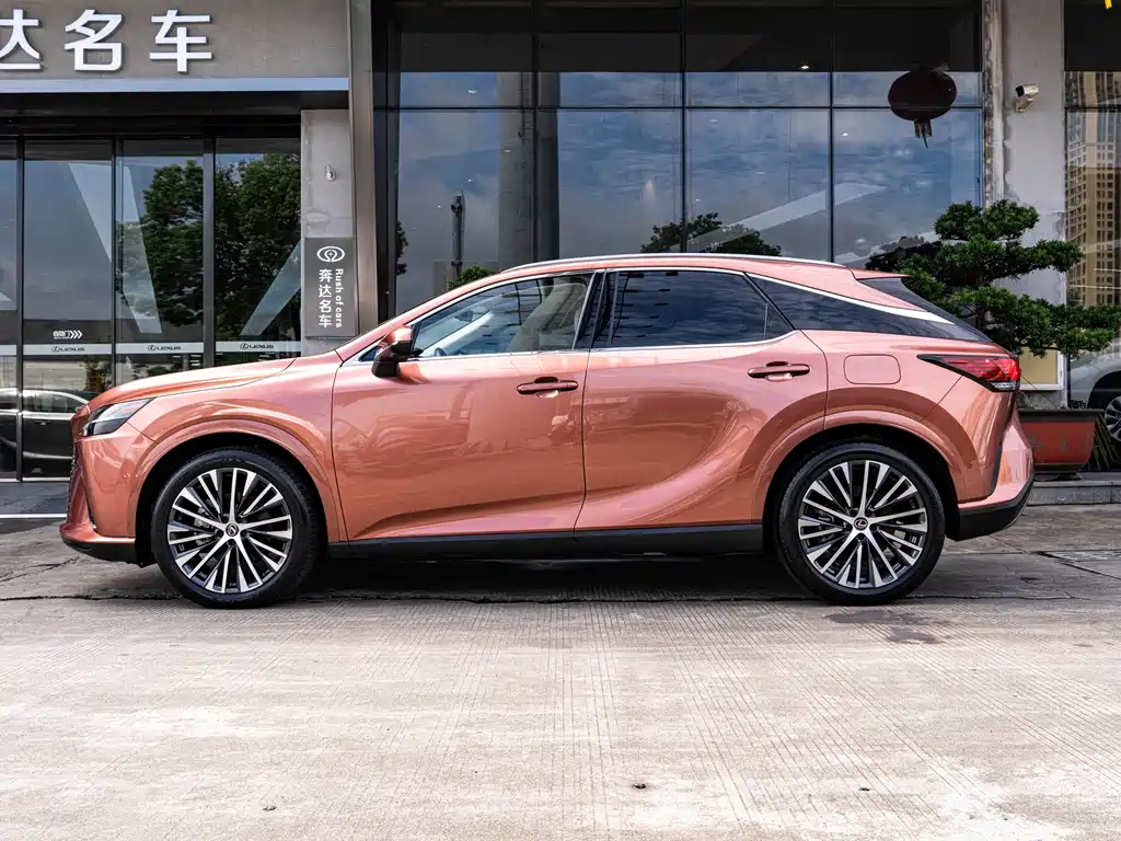 Lexus RX New Energy — миниатюра 4