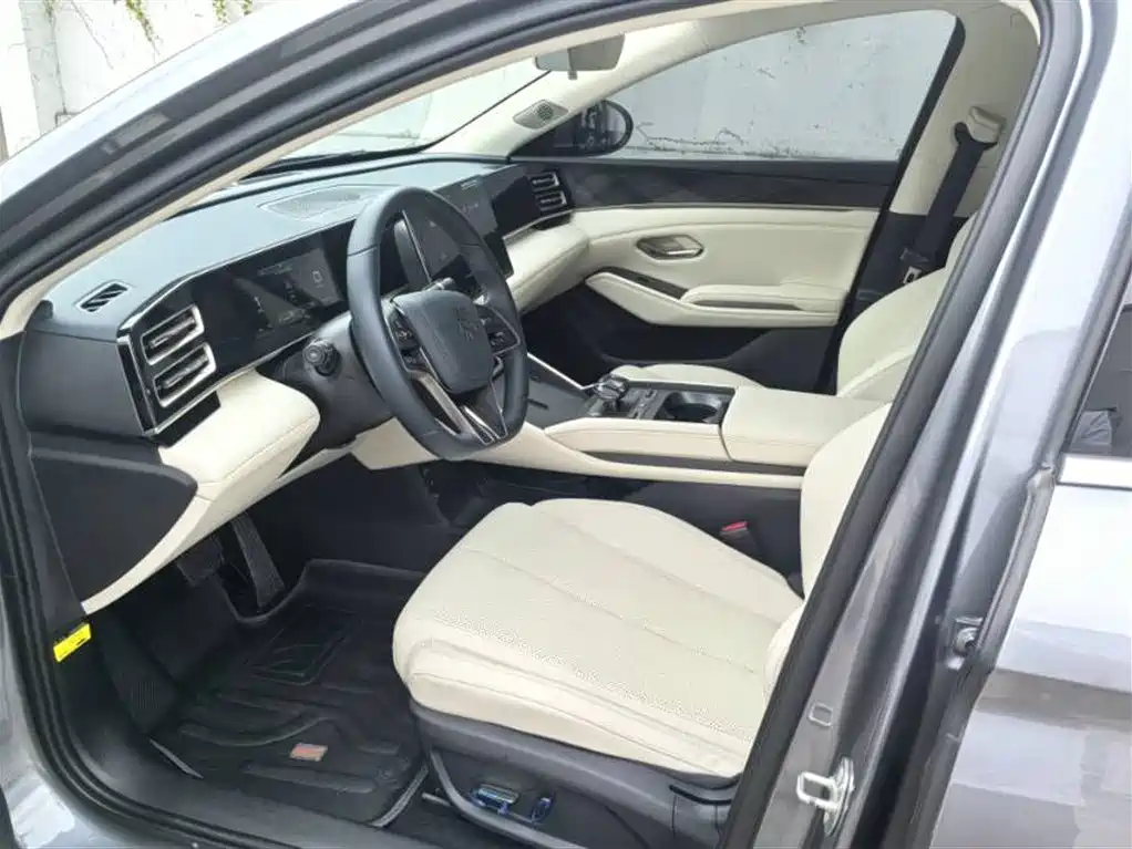 BYD Qin L L 2024 DM-i 80KM