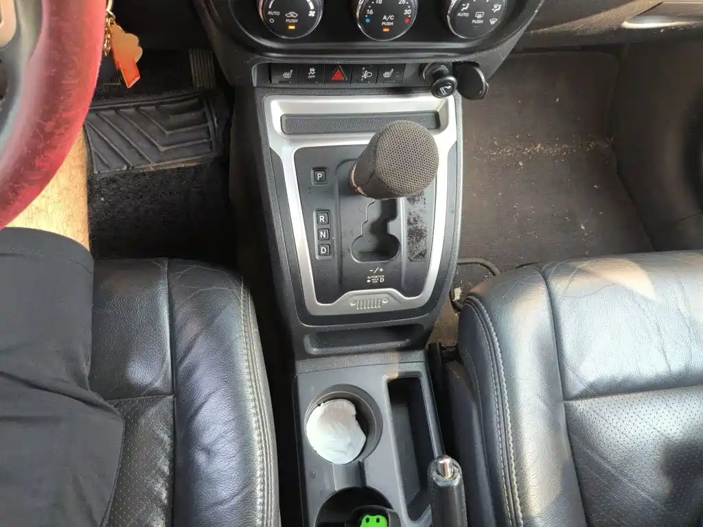 Jeep Compass (Import) — миниатюра 7