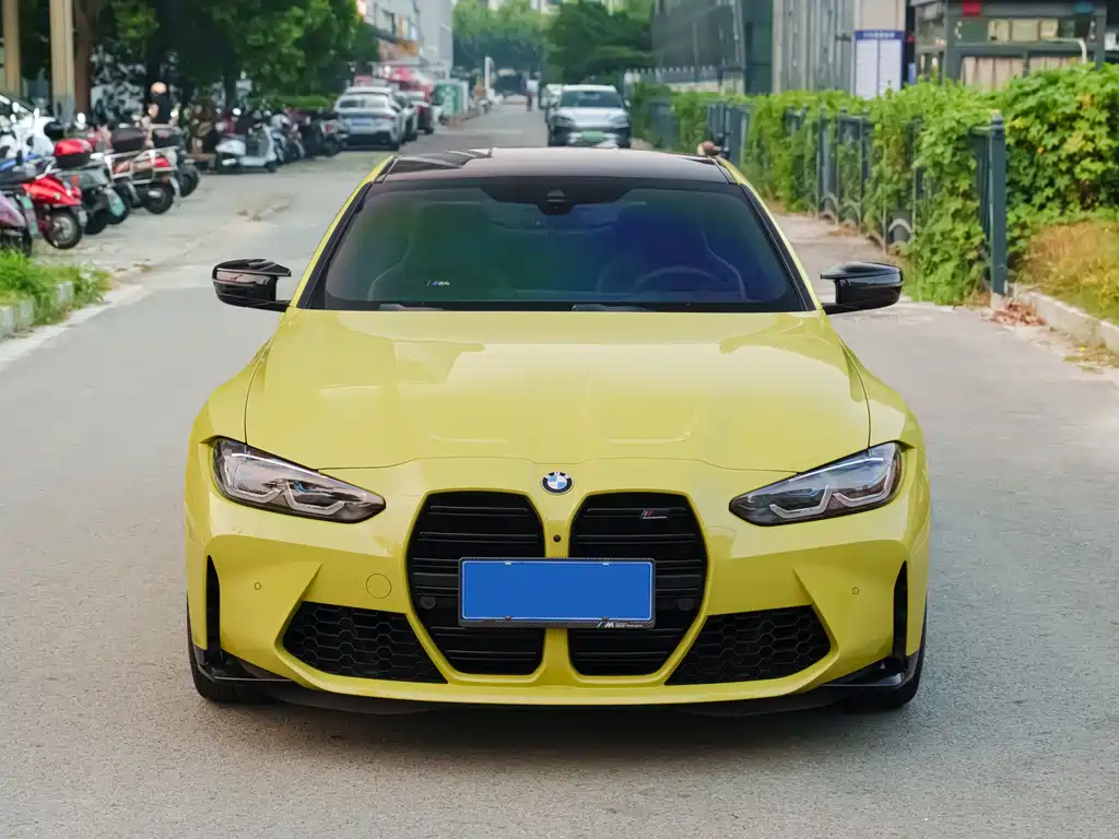 BMW M4 — миниатюра 2