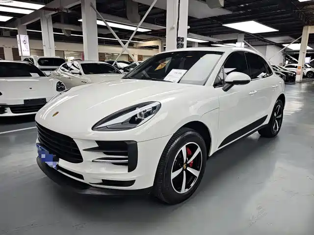 2020 Porsche Macan