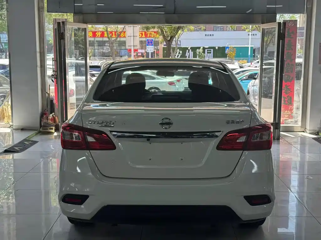 Nissan Sylphy — миниатюра 4
