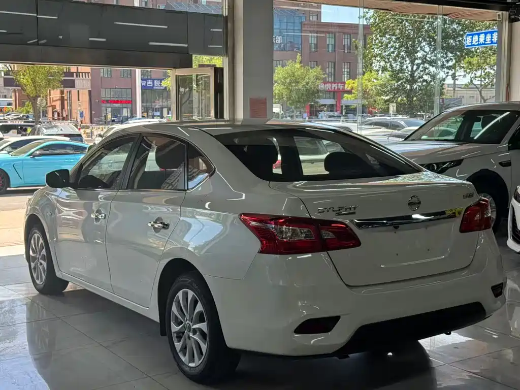 Nissan Sylphy — миниатюра 5