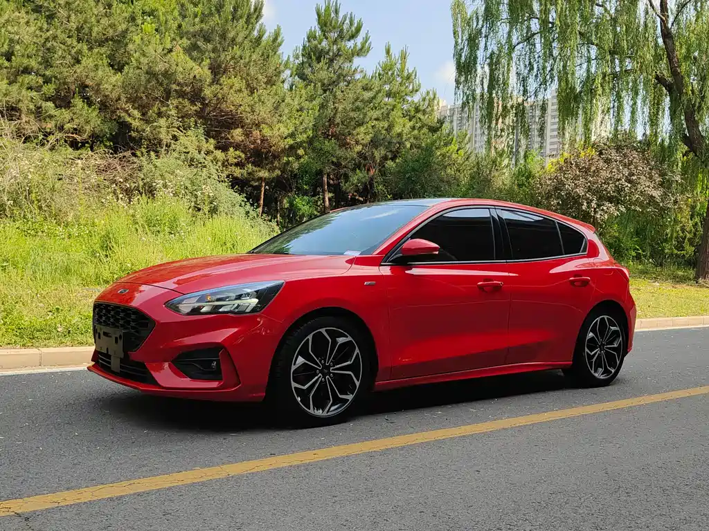 Купить Ford Focus