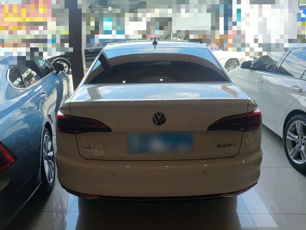 Volkswagen Bora — миниатюра 6