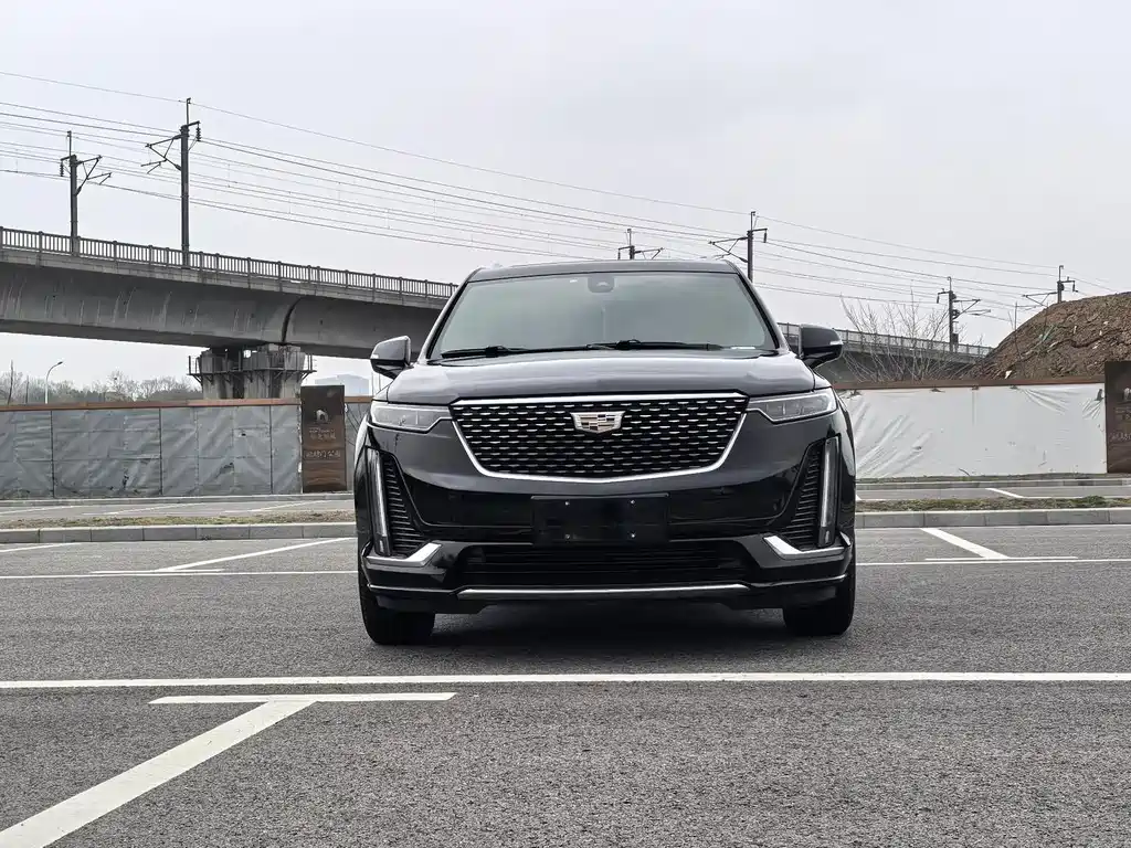 Cadillac XT6 — миниатюра 2