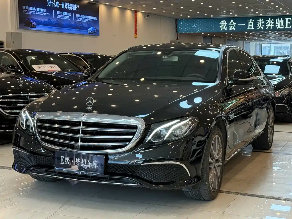 Mercedes-Benz E-Class — миниатюра 3