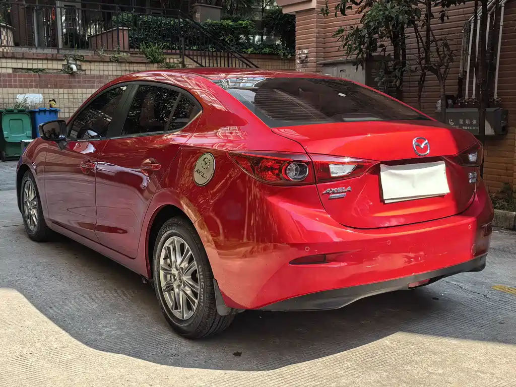Mazda 3 Axela — миниатюра 8