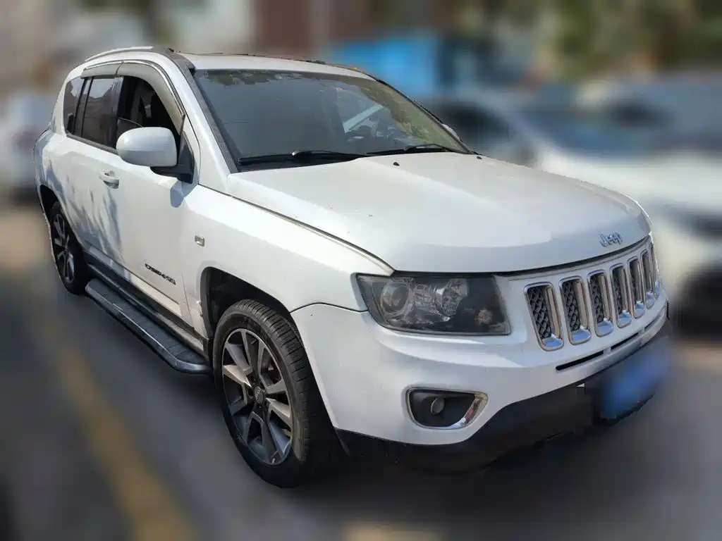 Jeep Compass (Import) — миниатюра 24