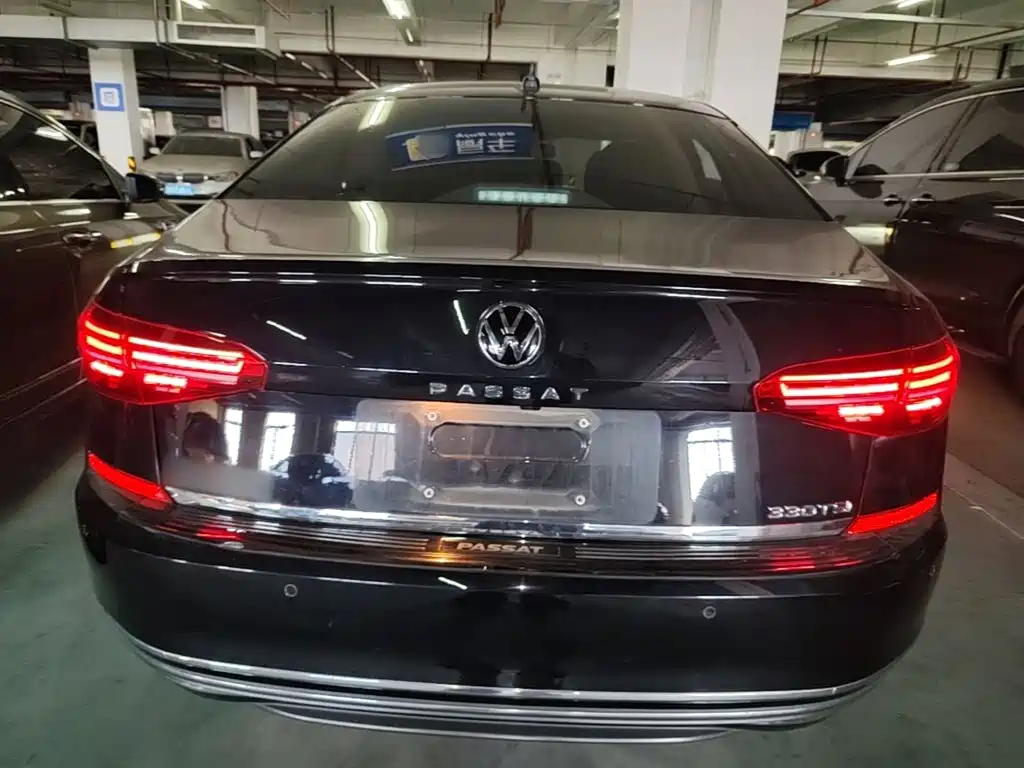 Volkswagen Passat — миниатюра 6