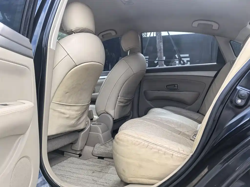 Nissan Sylphy — миниатюра 6