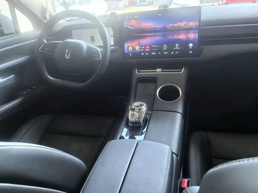 Aito M5
