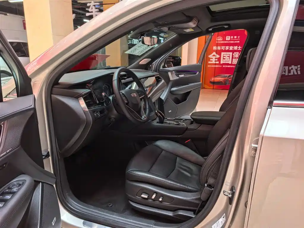 Cadillac XT6 2022 2.0T мест Luxury 120