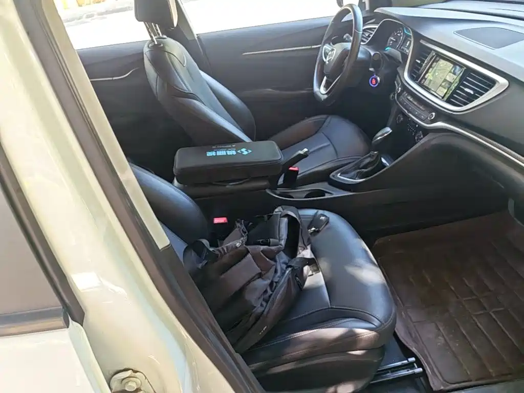Buick Excelle — миниатюра 25