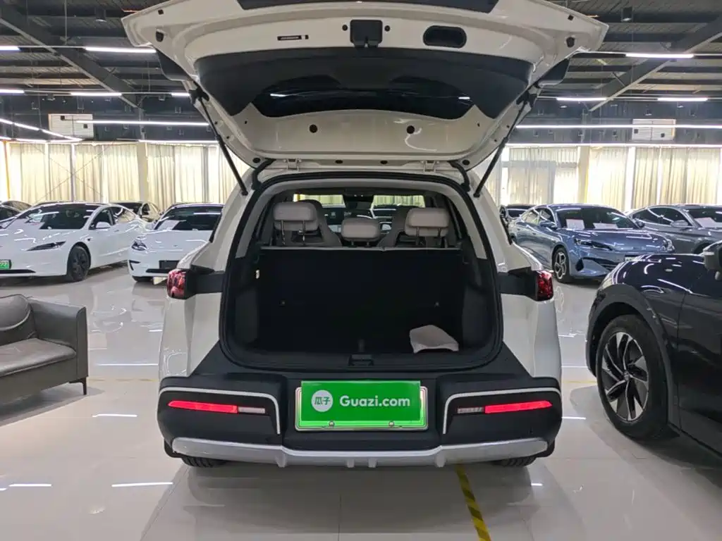 BYD Yuan UP — миниатюра 19