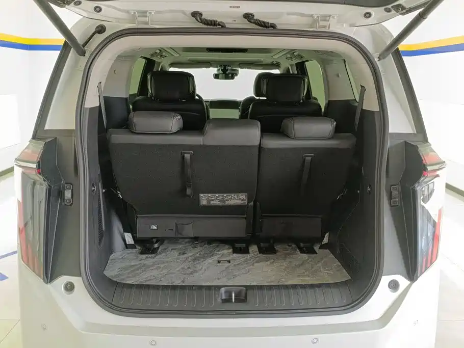 GAC Motor Trumpchi M8 — миниатюра 4