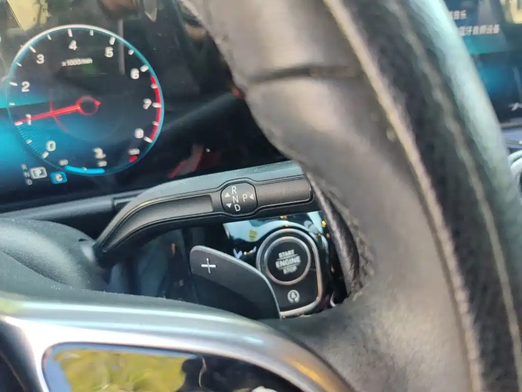 Mercedes-Benz GLA — миниатюра 10