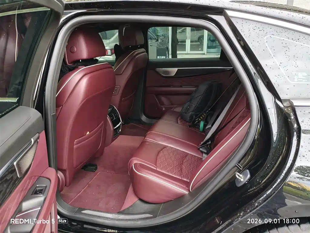 Cadillac CT6 — миниатюра 7