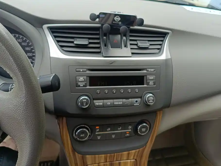 Nissan Sylphy — миниатюра 13