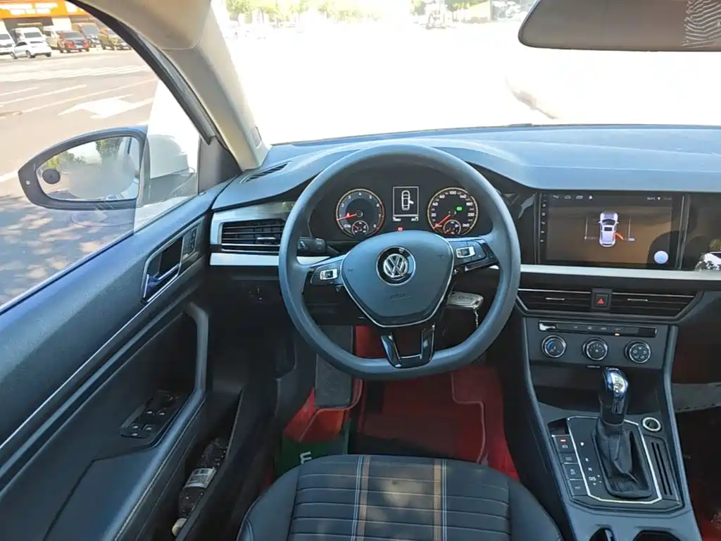 Volkswagen Lavida — миниатюра 11