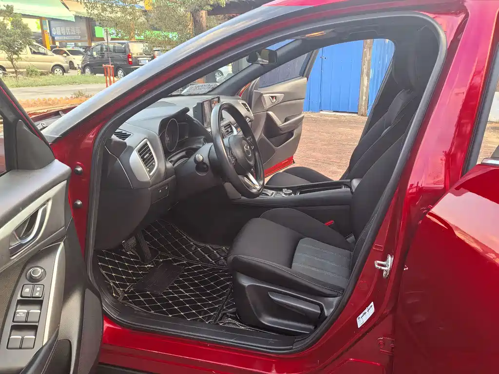 Mazda CX-4 — миниатюра 11